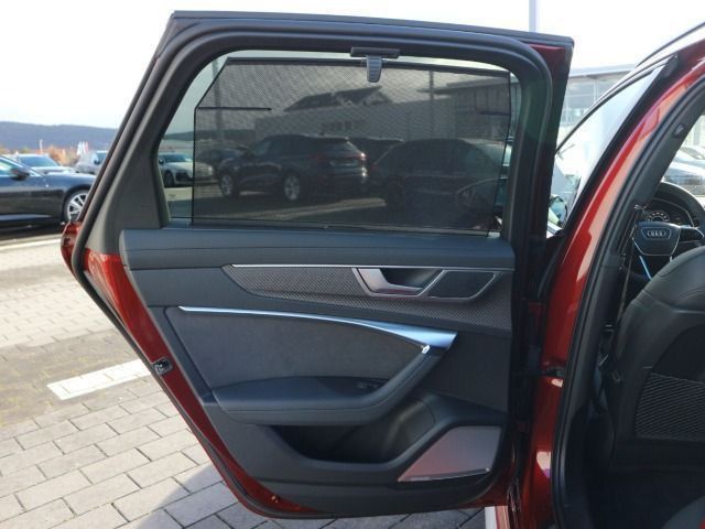 Audi RS 6 Avant performance RS-SPORTAGA*STHZ*360°*ACC