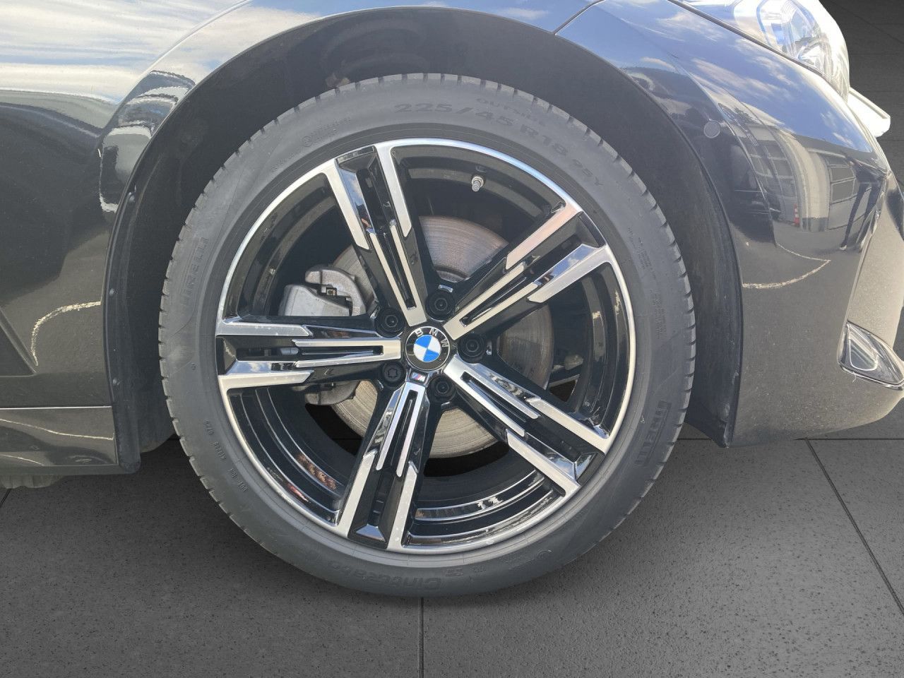 BMW 330e xDrive Lim M Sport HUD,360°,DA,ACC,Memory