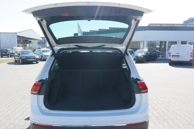 Volkswagen Tiguan 2.0 TDI Life DSG - Samsaru's Car Outlet