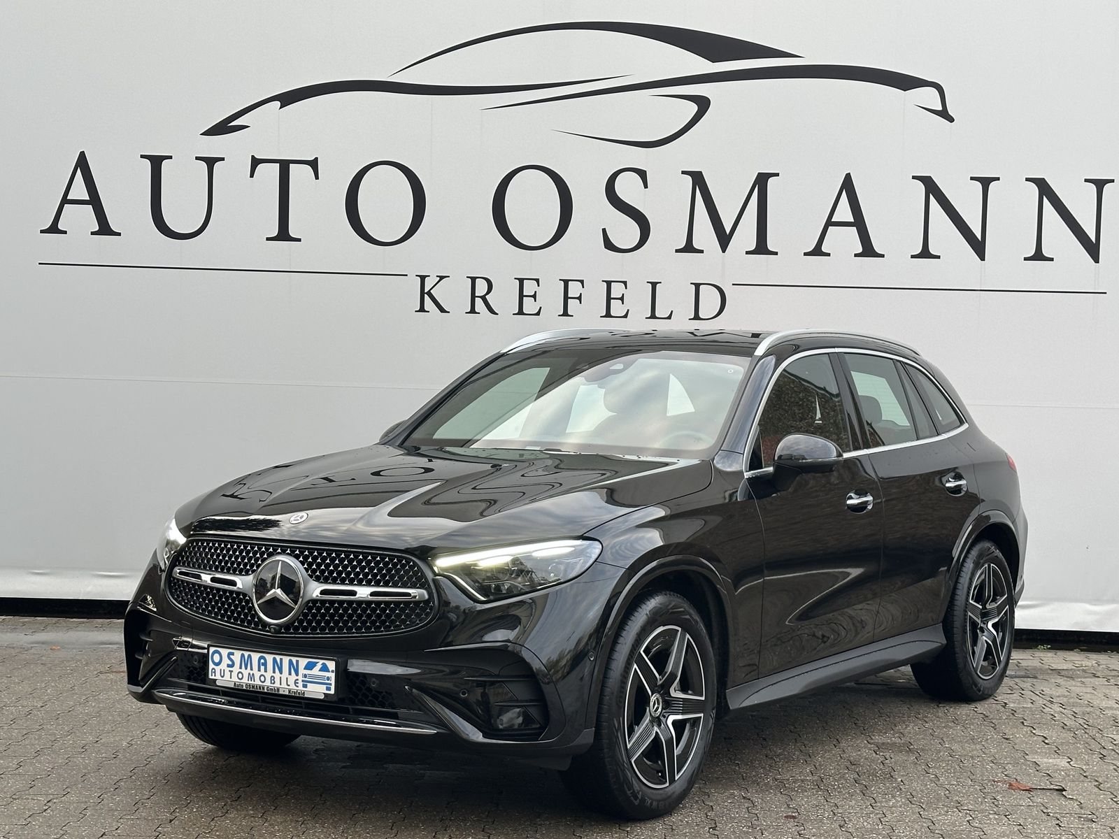 Mercedes-Benz GLC 300 4Matic 9G-TRONIC AMG Line Advanced 