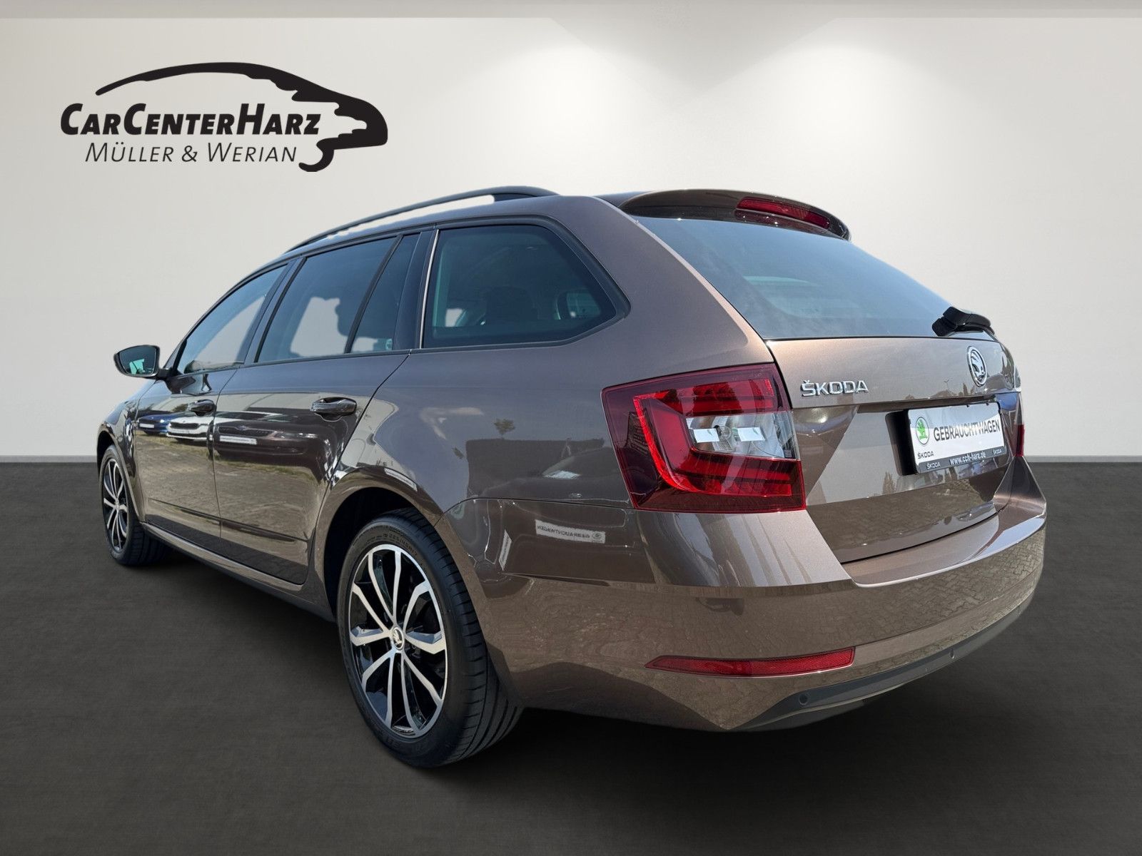 Skoda Octavia Combi 1.5 TSI - Samsaru's Car Outlet