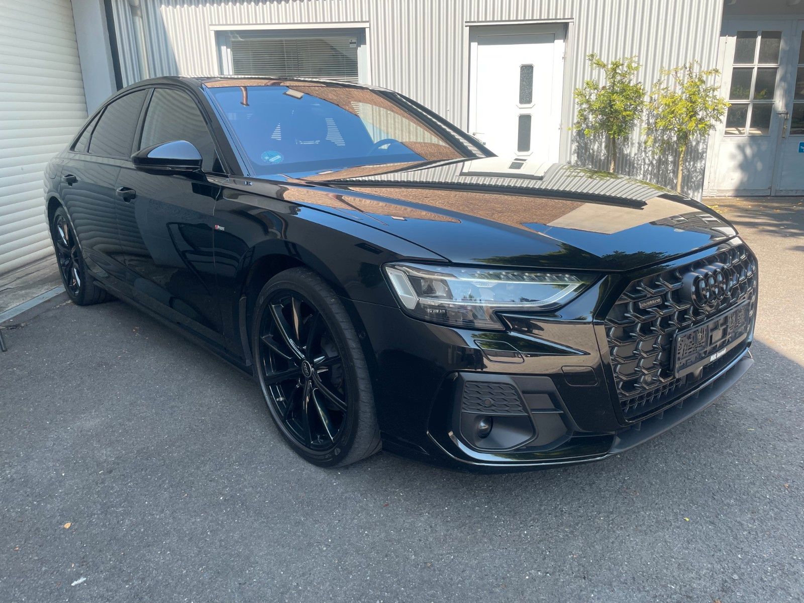 Audi A8 50 TDI quattro S line - Samsaru's Car Outlet