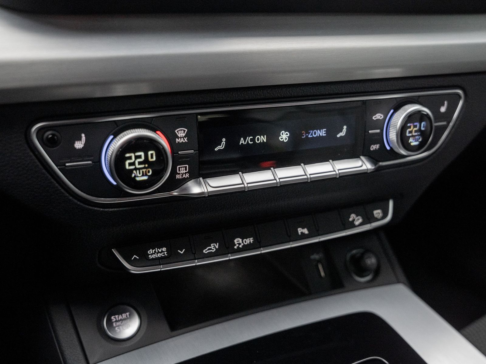Audi Q5 50 2.0 TFSI e quattro S-line AHK Kam. Navi LM