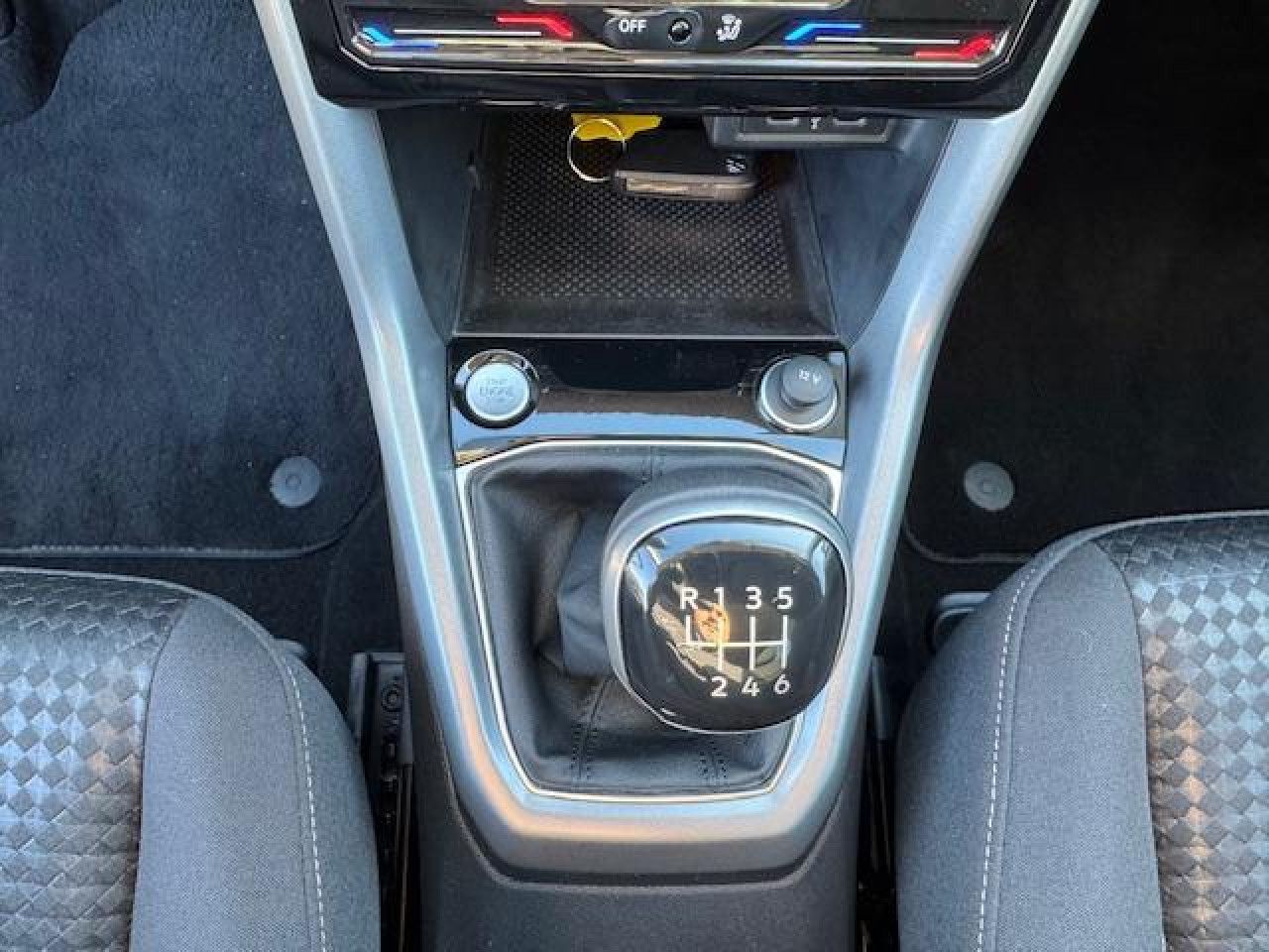 Volkswagen T-Cross Active 1.0 TSI - Samsaru's Car Outlet