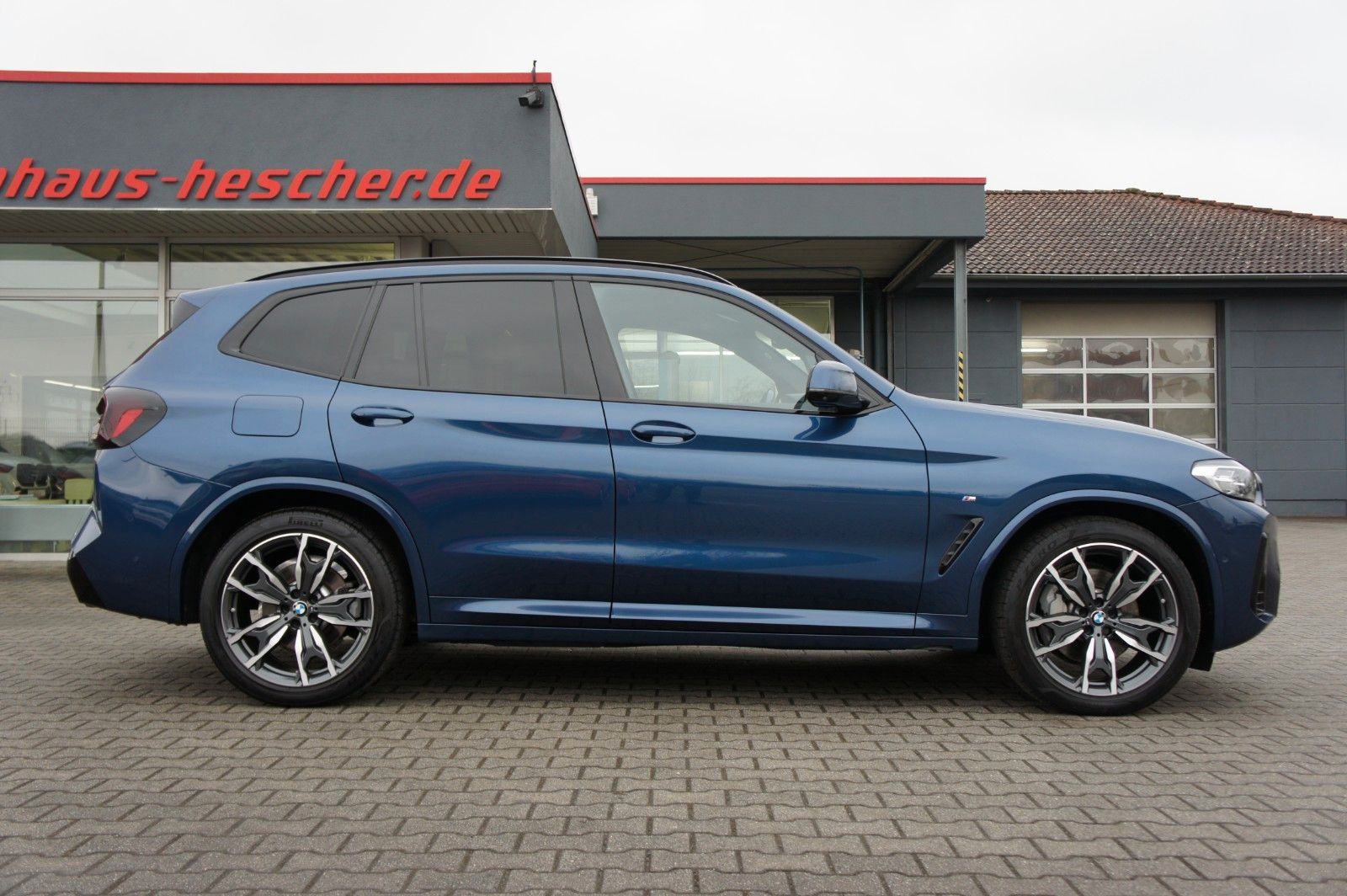 BMW X3 30d xDrive *M-SPORT*STANDHZG*360°*AHK*