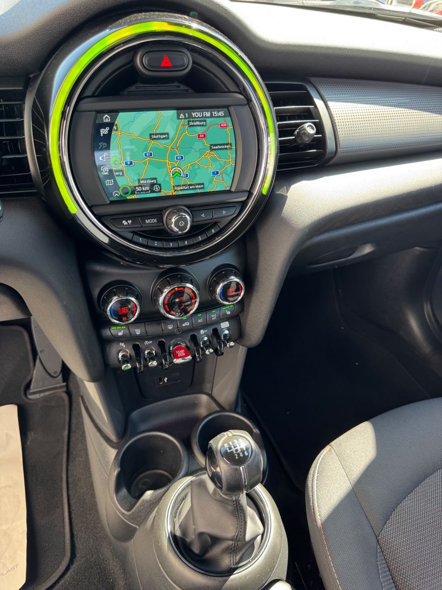 MINI COOPER 1.5 PEPPER - Samsaru's Car Outlet