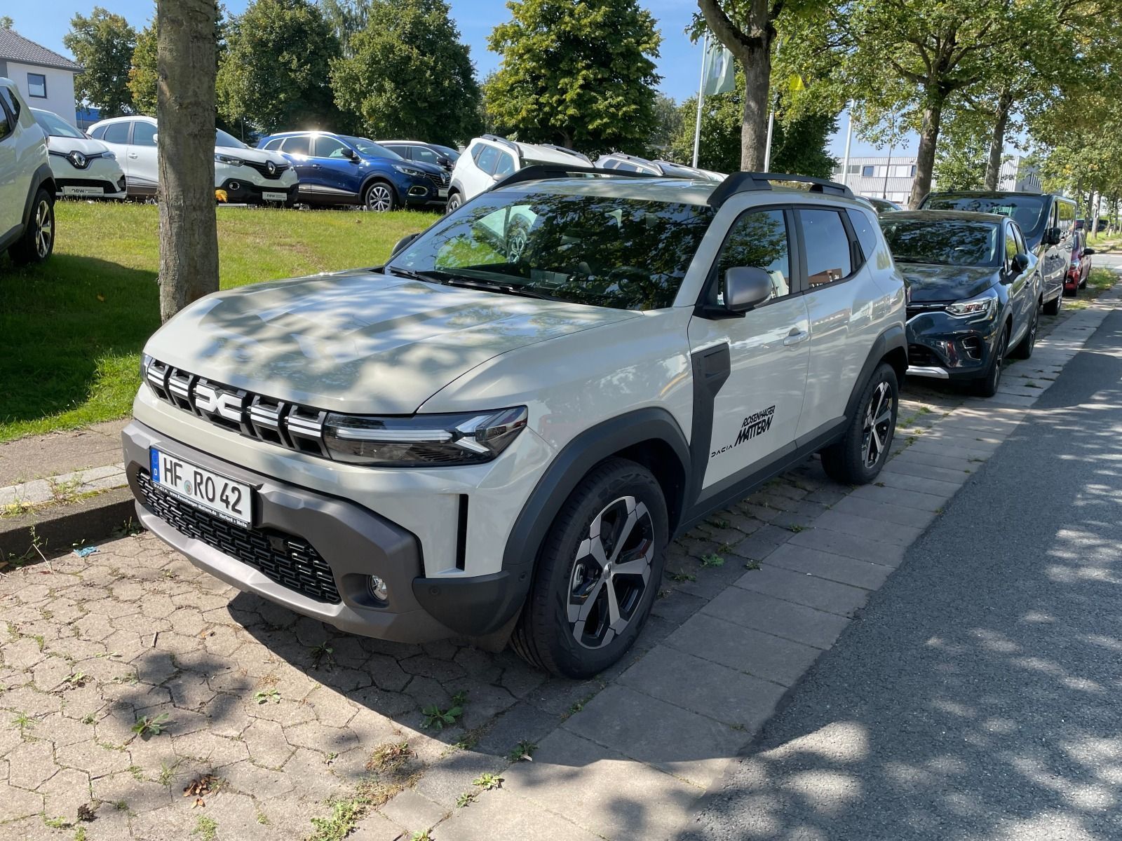 Dacia Duster III Journey Hybrid 140 - Samsaru's Car Outlet