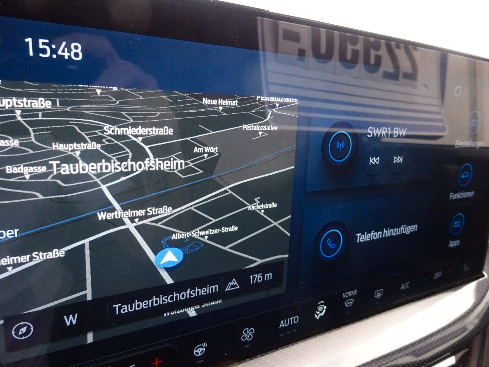 Ford Focus Turnier ST-Line X Autom AHK iACC HuD