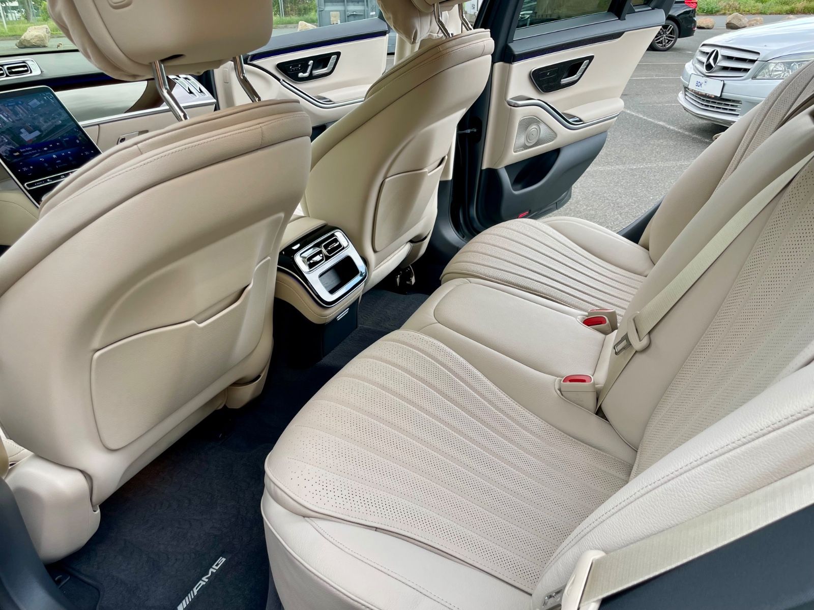 Mercedes-Benz S 580 4Matic AMG Line - Samsaru's Car Outlet