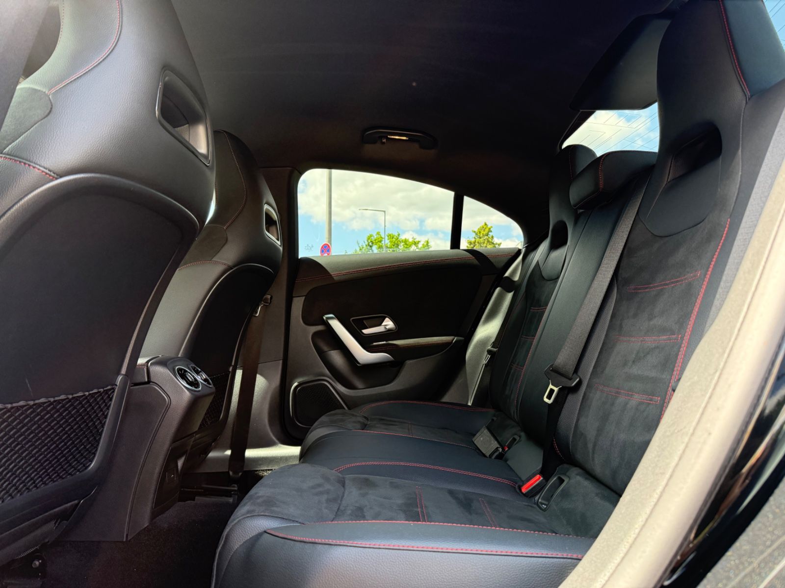 Mercedes-Benz CLA 200 AMG - Samsaru's Car Outlet