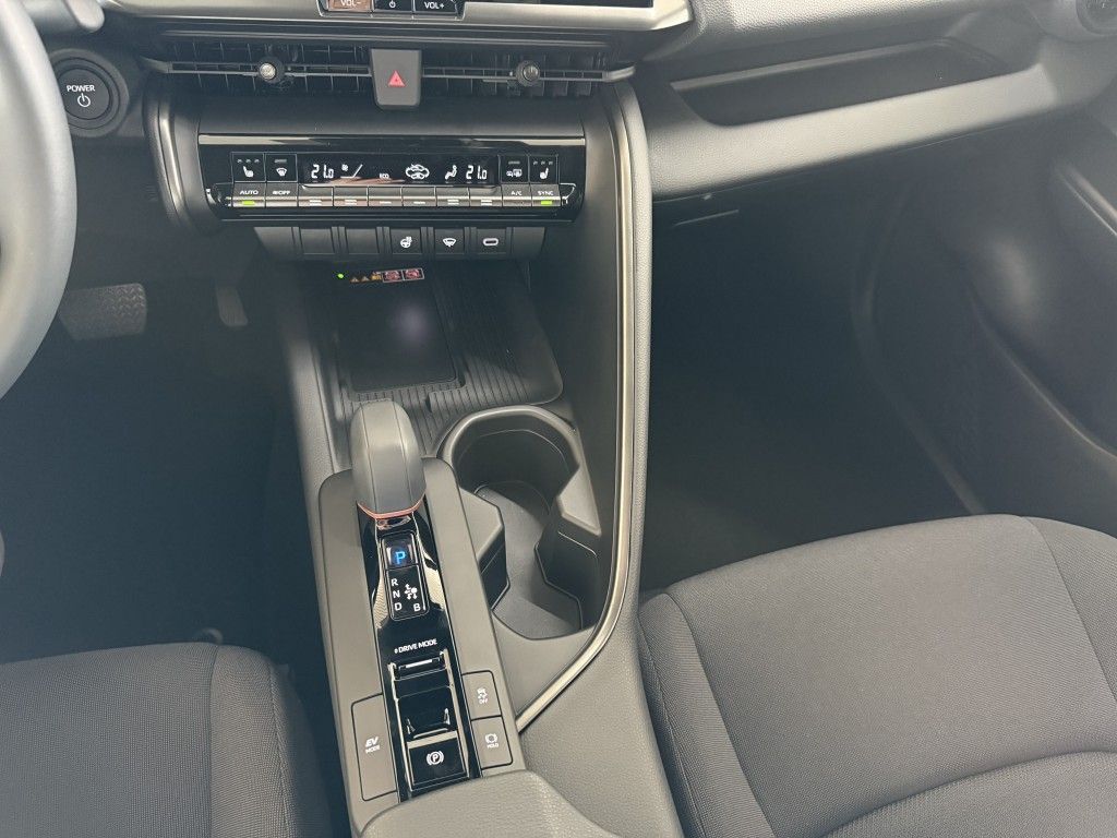 Toyota C-HR 1.8 Hybrid Team Deutschland