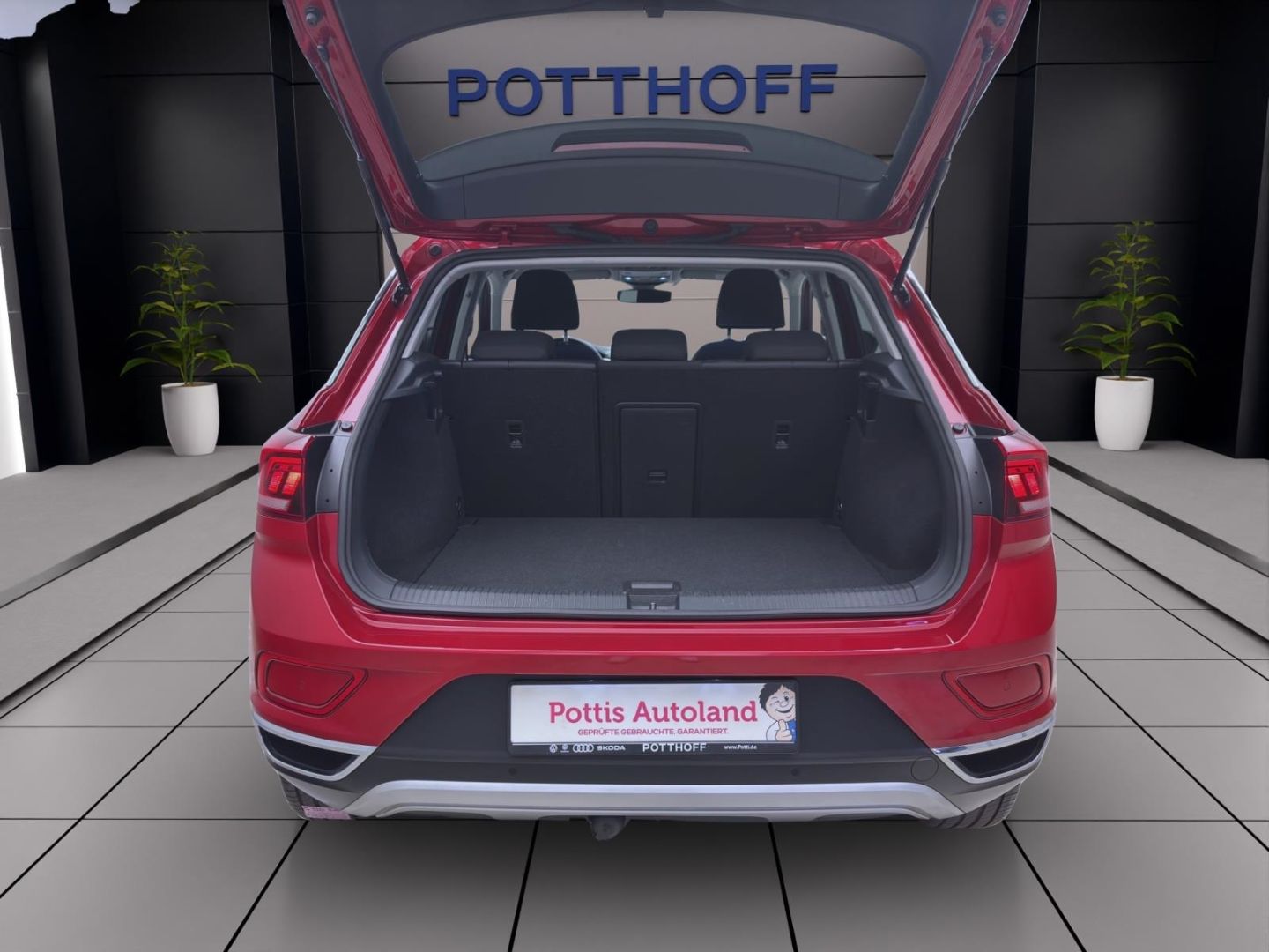 Volkswagen T-Roc 1.0 TSI STYLE - Samsaru's Car Outlet