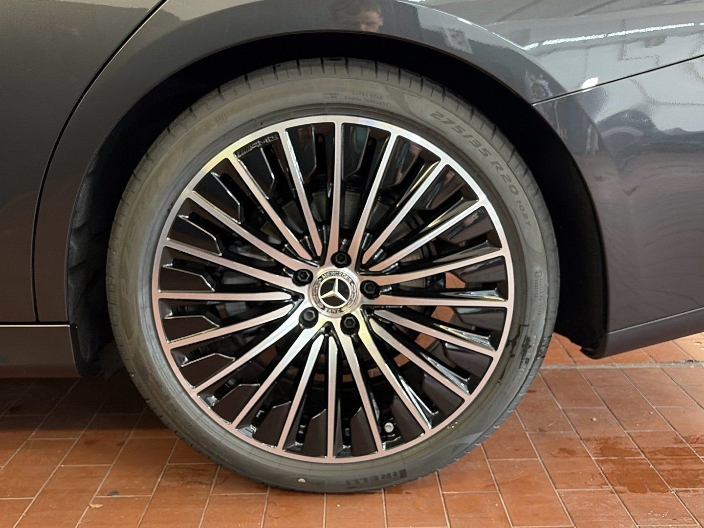 Mercedes-Benz E 220 d T AMG Night Pano 20" Burmester 360° AHK
