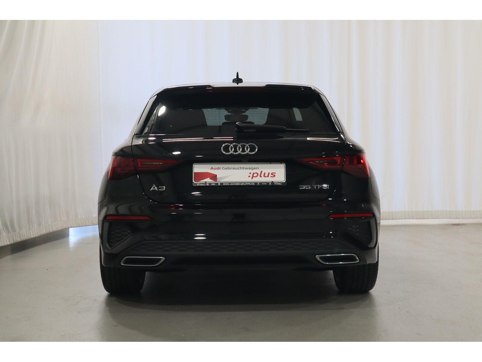 Audi A3 Sportback 35 TFSI S line - Samsaru's Car Outlet