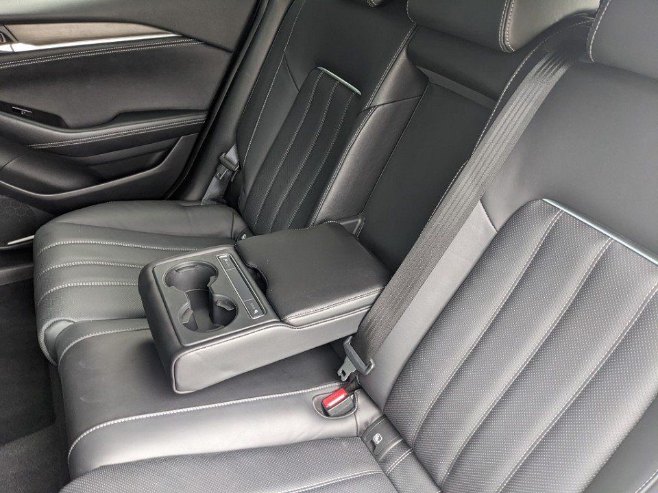 Mazda 6 Kombi 2.5l Takumi GSD Bose AHK Nappaleder Schw