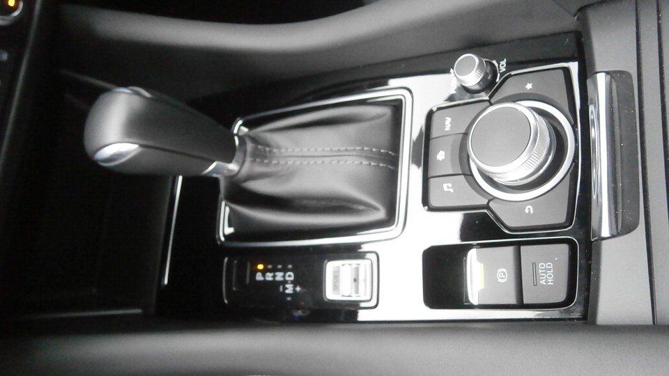 Mazda 6 2.5L SKYACTIV G 194PS 6AT FWD TAKUMI SUNROOF