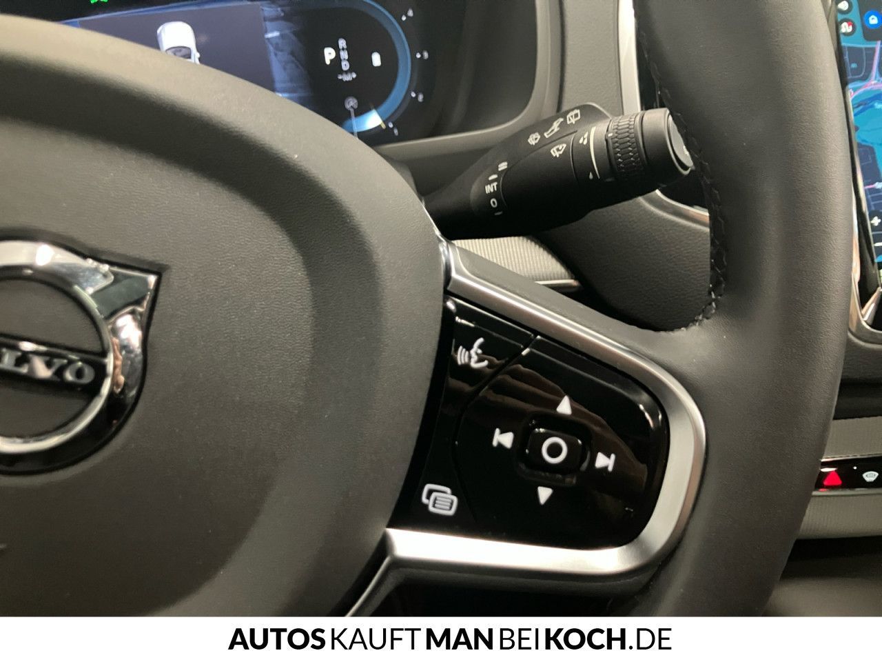 Volvo XC90 B5 AWD Plus Bright ACC AHK PANO STHz 360 HK