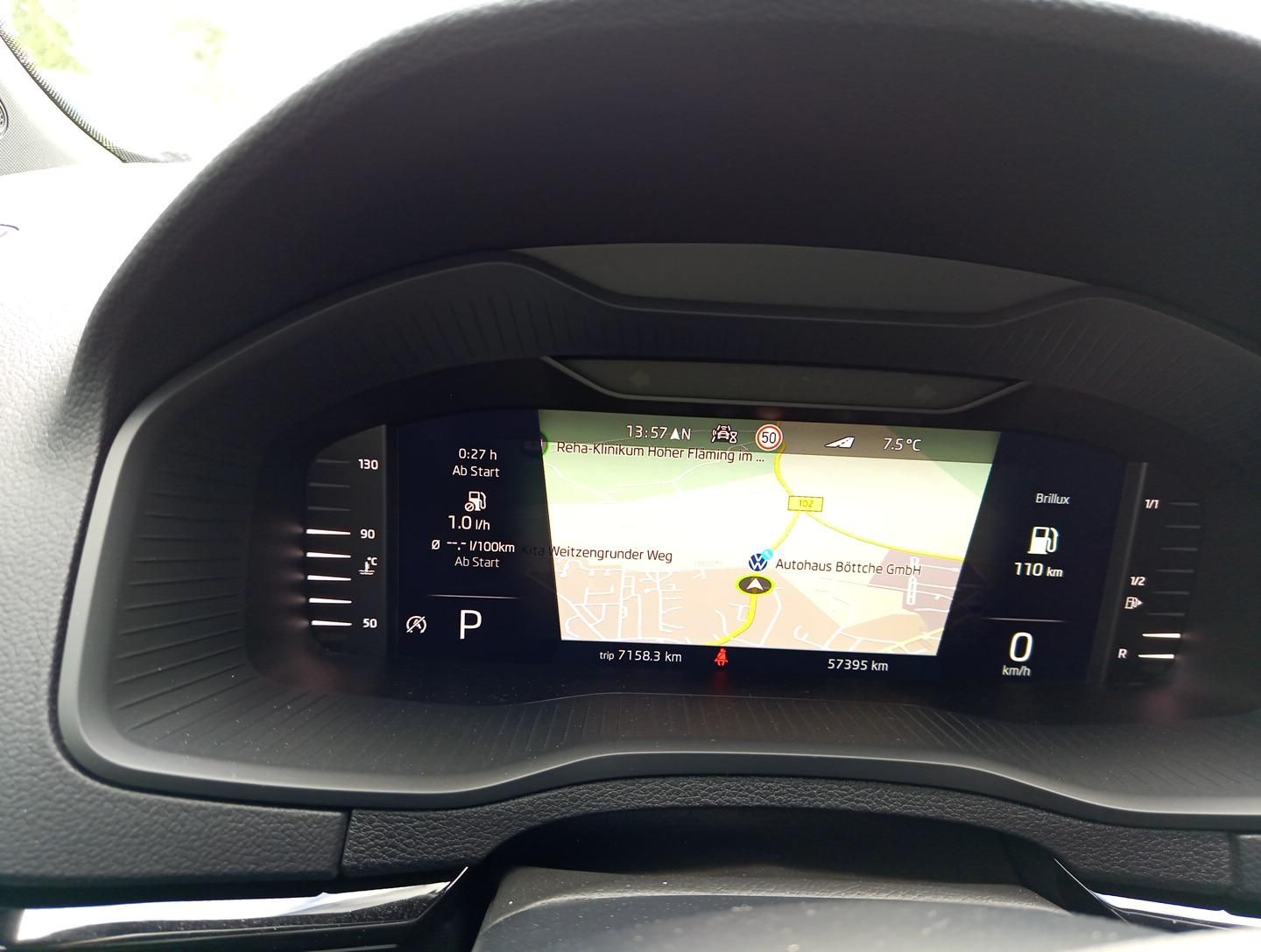 Skoda Karoq Sportline 4x4 2.0 TSI AHK*CANTON-SOUND*360