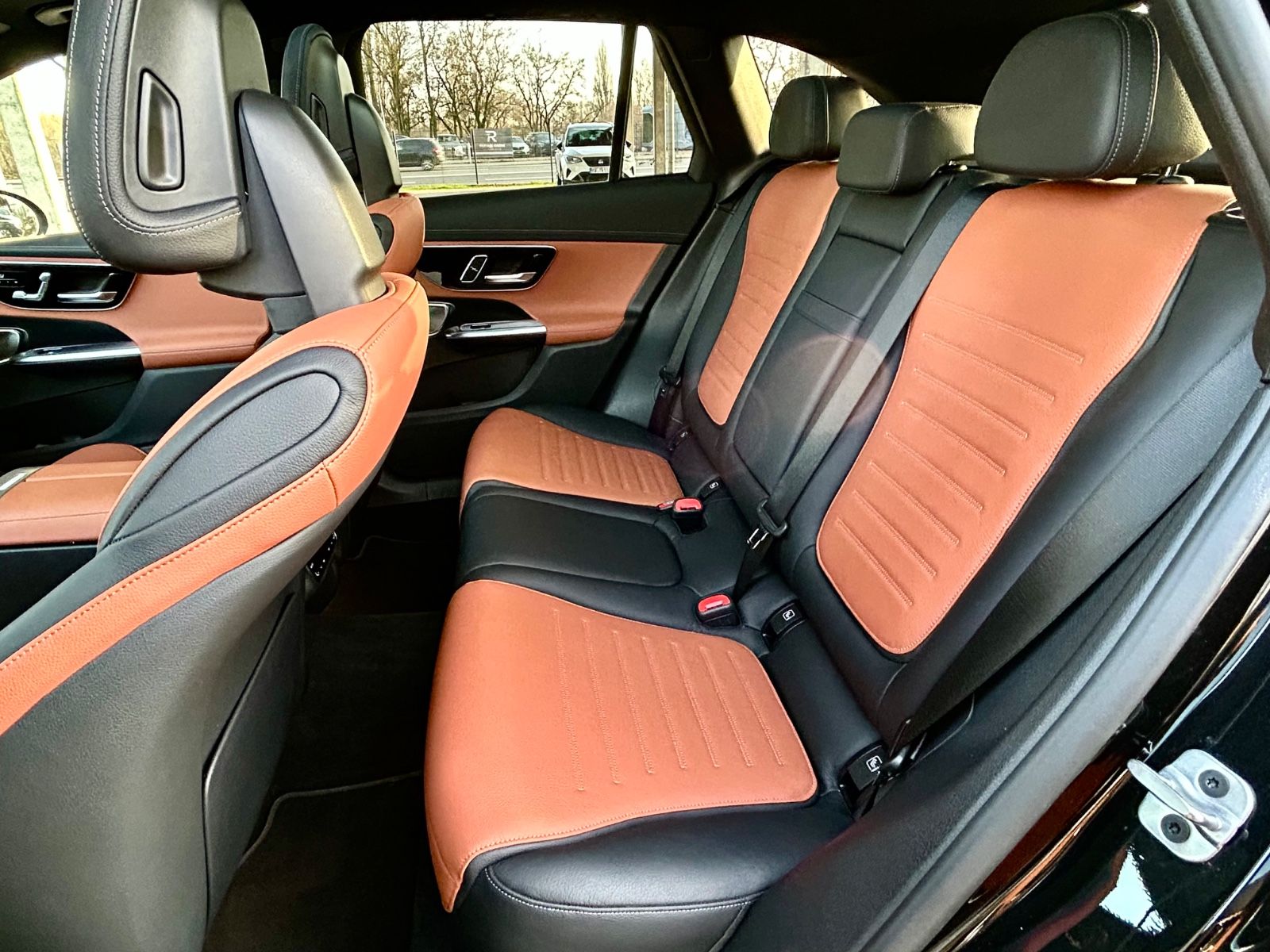 Mercedes-Benz GLC 220 d 4M *AMG PREMIUM PLUS* ERST 19.000 KM *