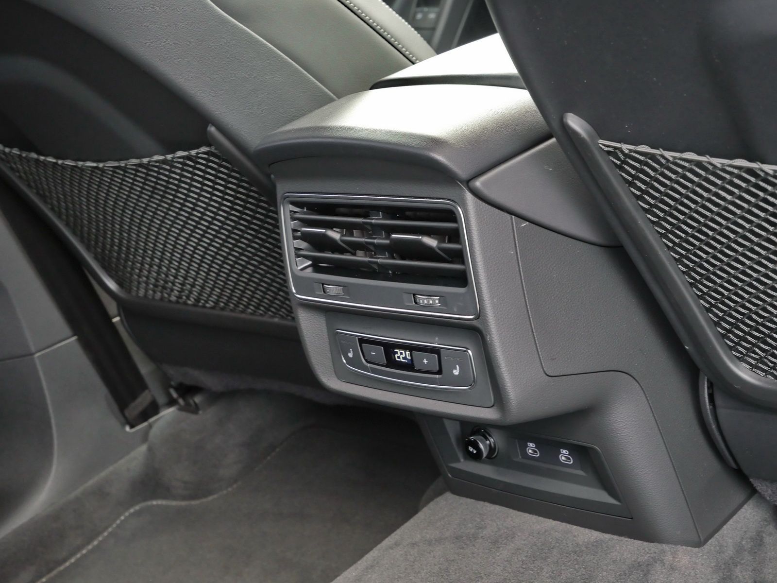 Audi Q8 SUV TFSIe qu. S line 77km/WLTP*Air*HuD*B&O*