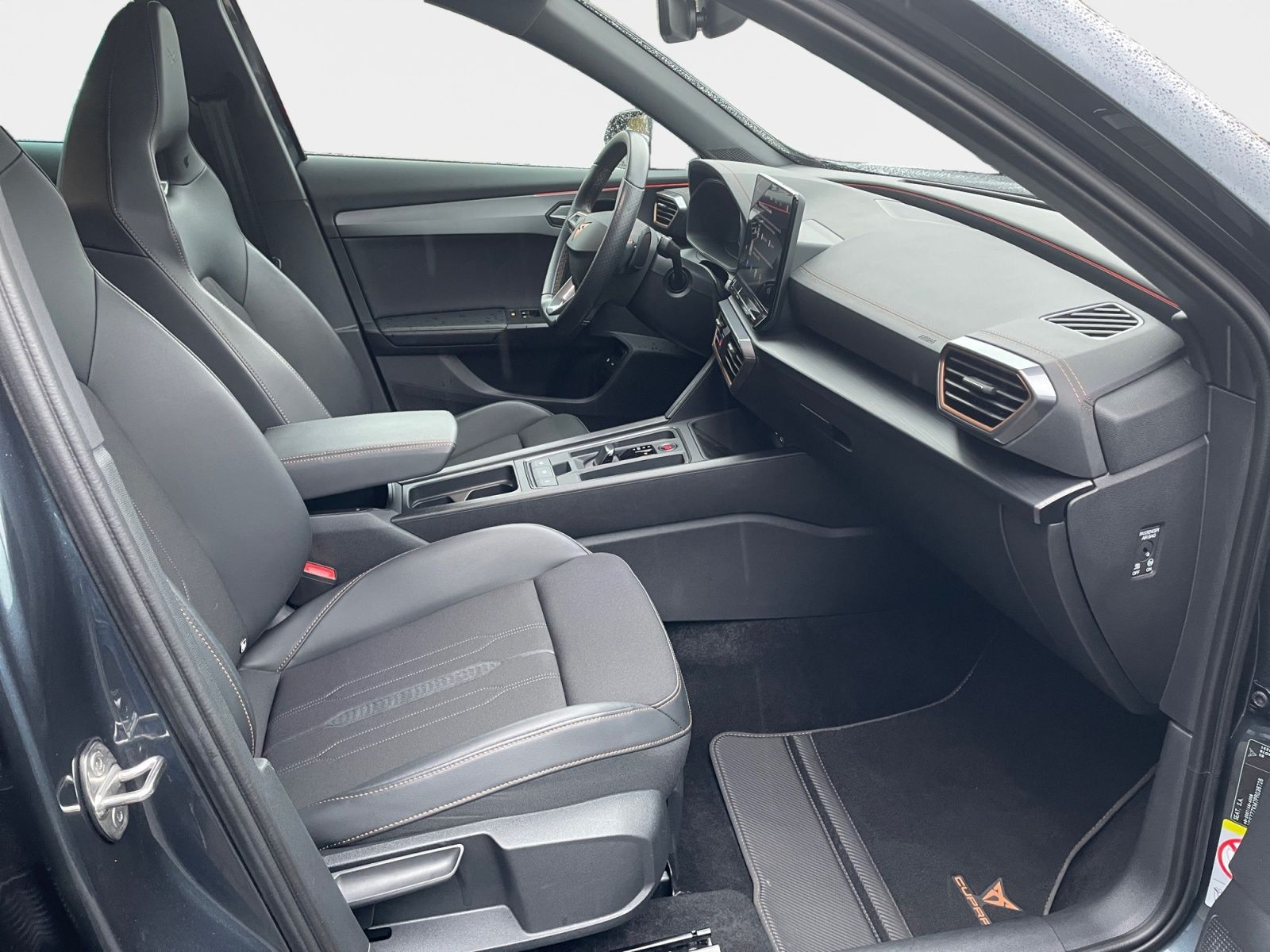 Cupra Formentor VZ 1.4 TSI DSG e-HYBRID AHK Navi