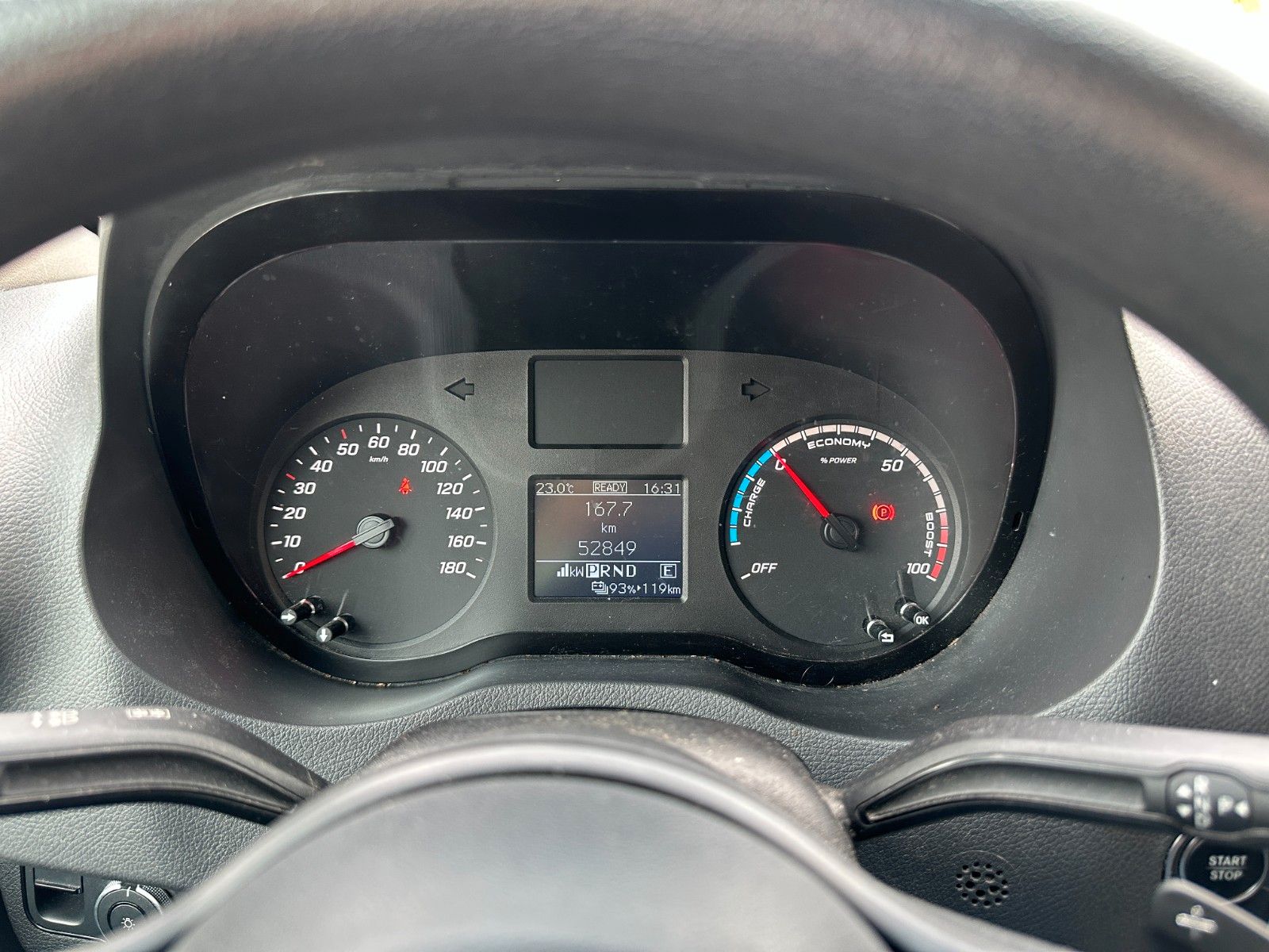Mercedes-Benz eSprinter III - Samsaru's Car Outlet