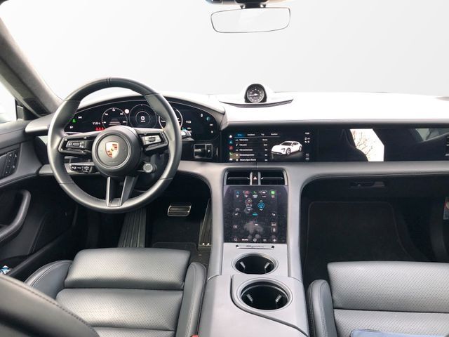 Porsche Taycan Cross Turismo,Pano,InnoDrive,Offroad,HuD