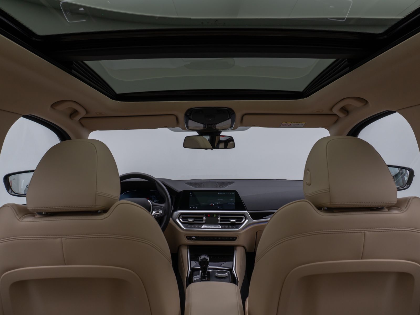 BMW 320d xD Luxury Line - Samsaru's Car Outlet