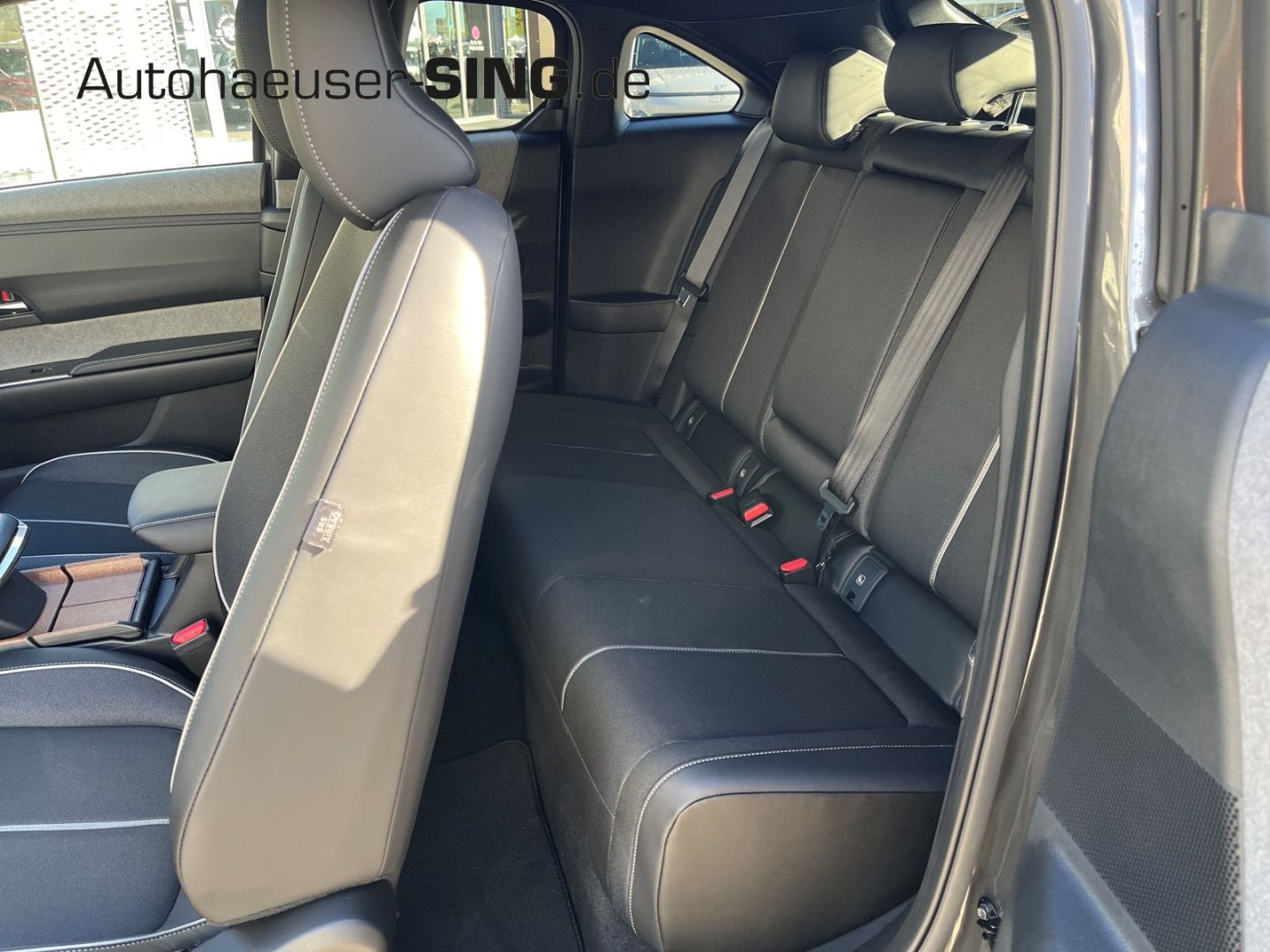 Mazda MX-30 REV Makoto BOSE 360°HeadUp Memory AppleCar