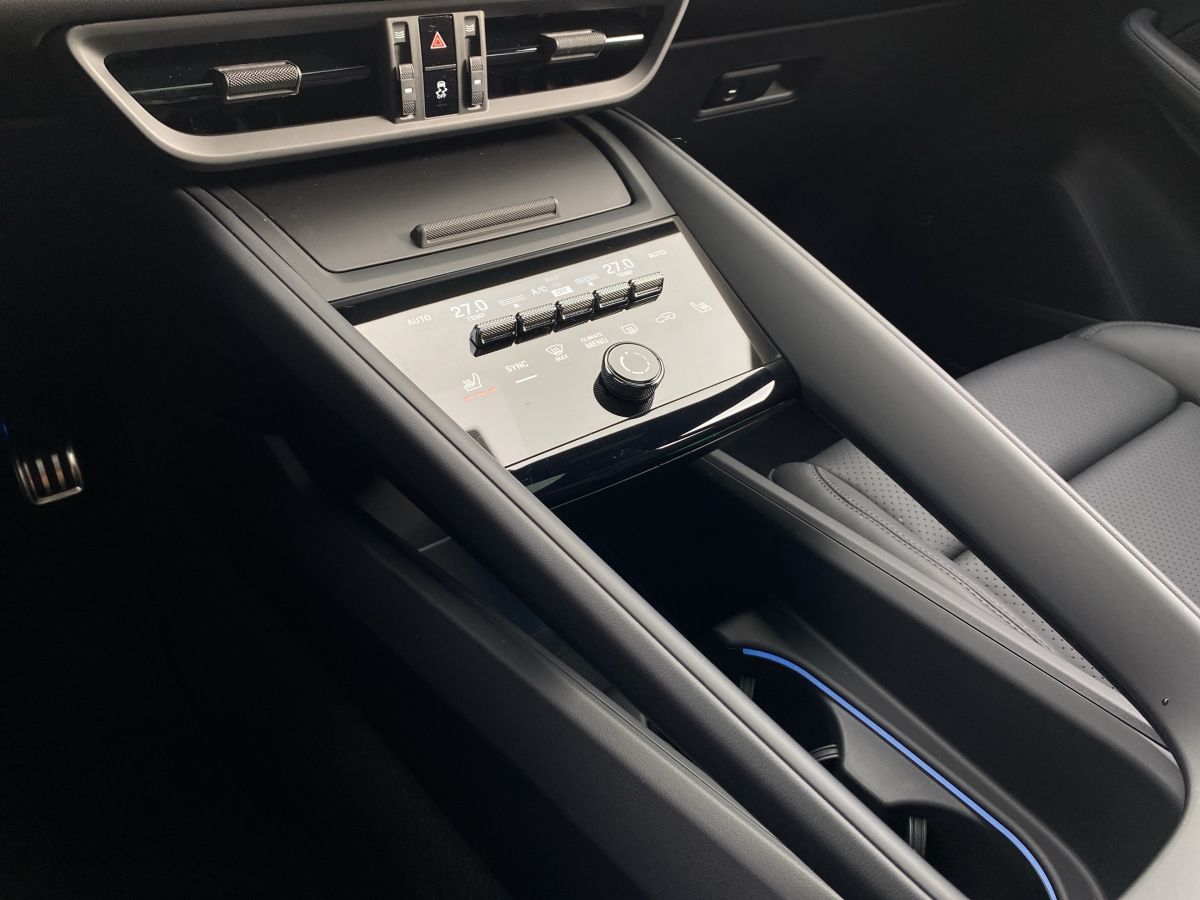 Porsche Macan 4S |Panorama |AHK |Surround View