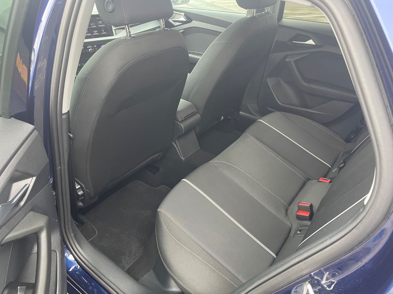 Audi A1 Sportback 25 TFSI advanced - Samsaru's Car Outlet