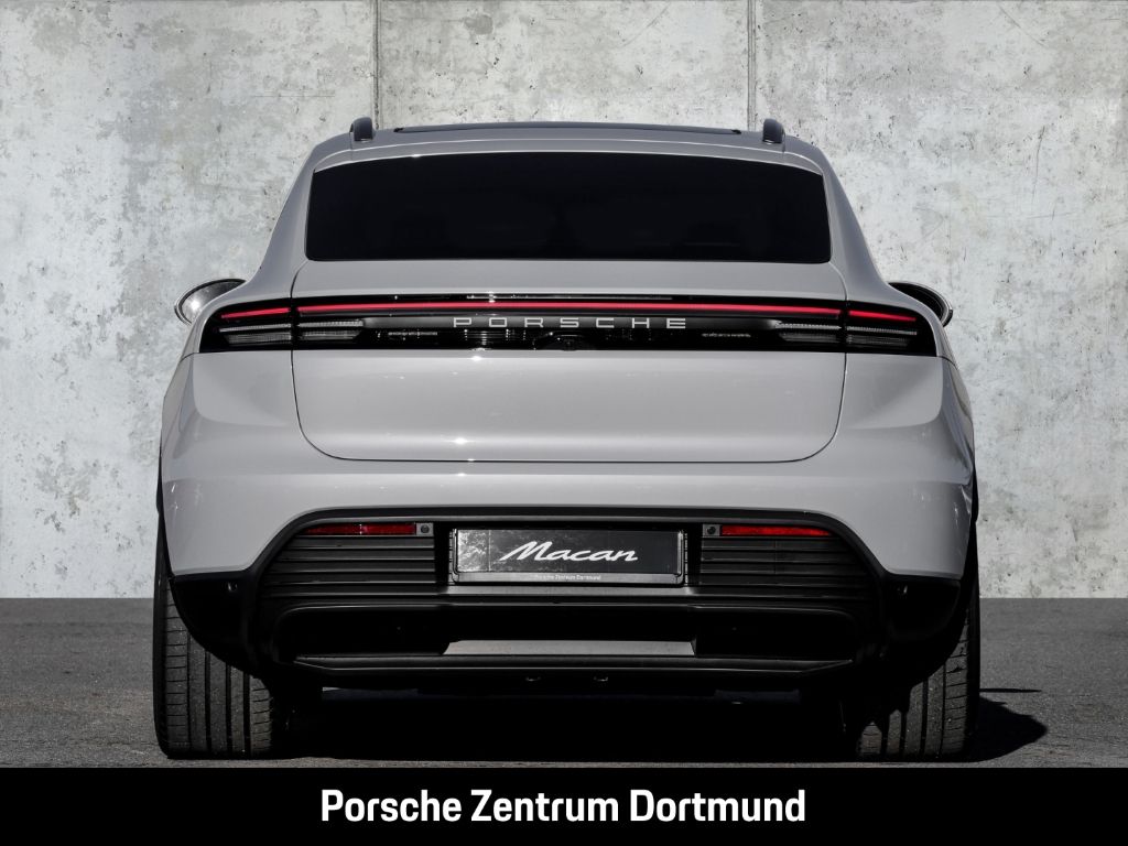 Porsche Macan 4 - Samsaru's Car Outlet