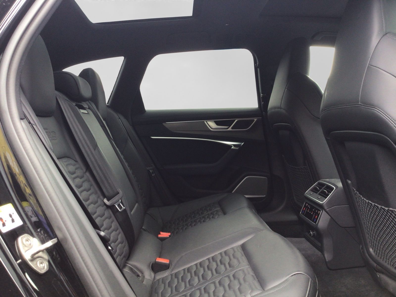 Audi RS6 Avant TFSI Q 305KM/H LM22 PANO BuO OPS+