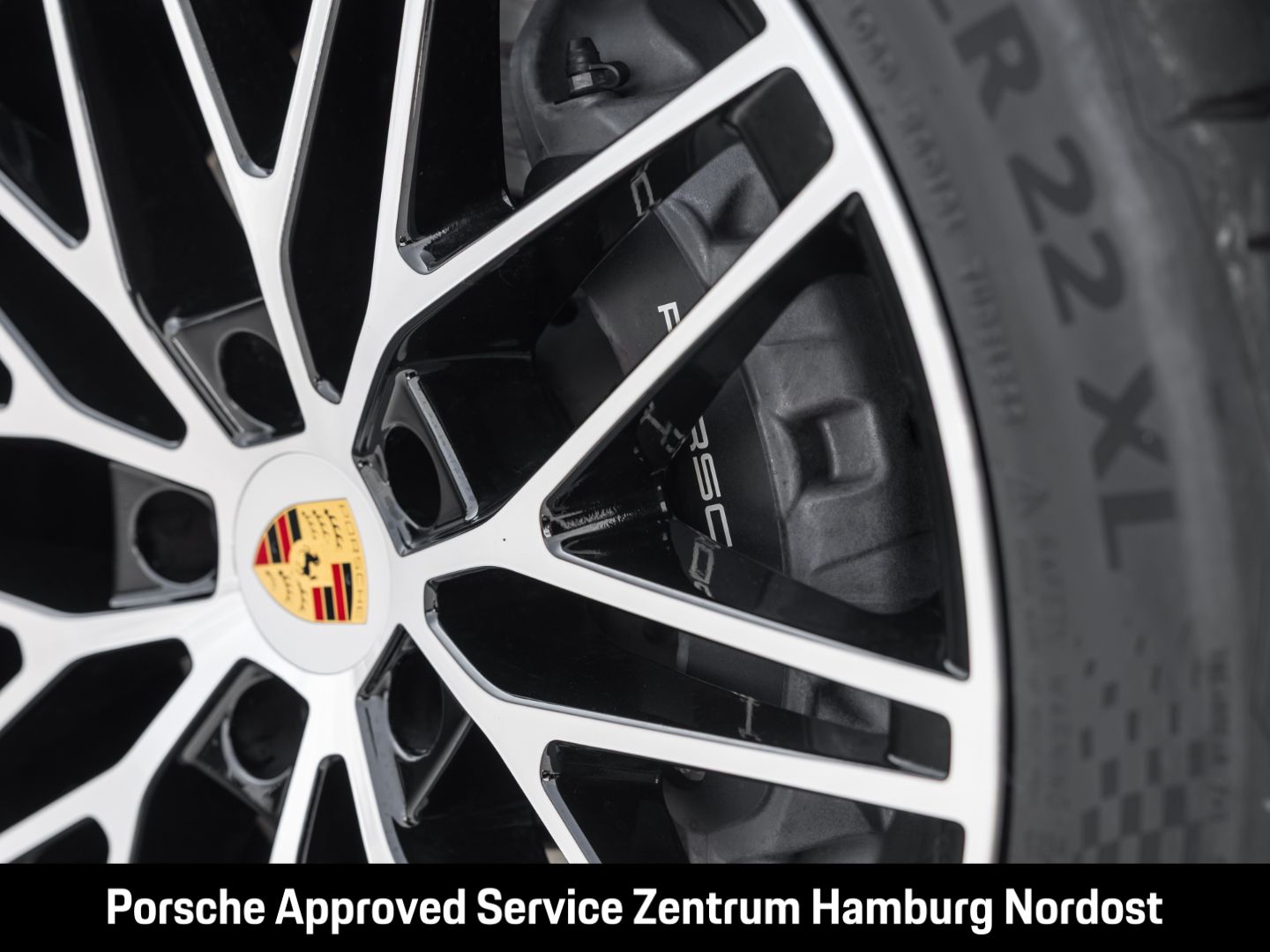 Porsche Cayenne E-Hybrid Coupe Sportabgas Sport Chrono