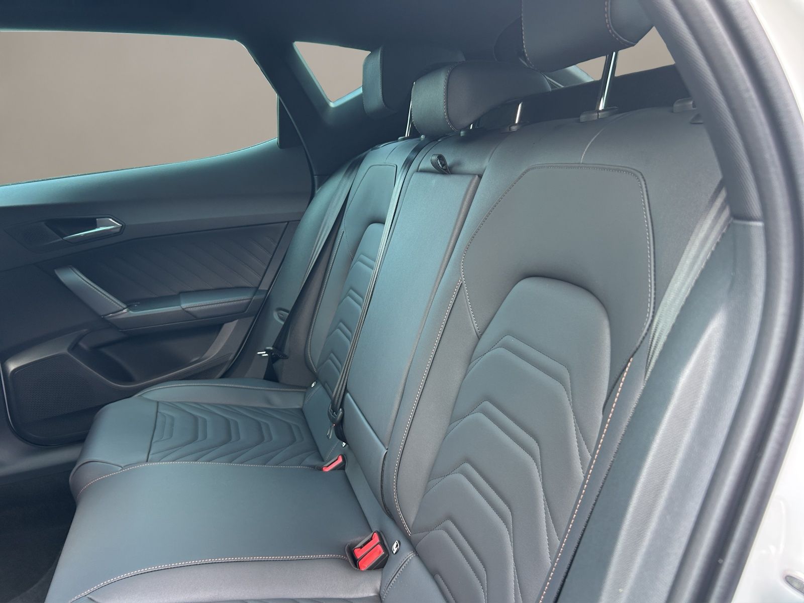 Cupra Formentor TSI 1.5 VZ DCC AHK Navi FLA LM SHZ