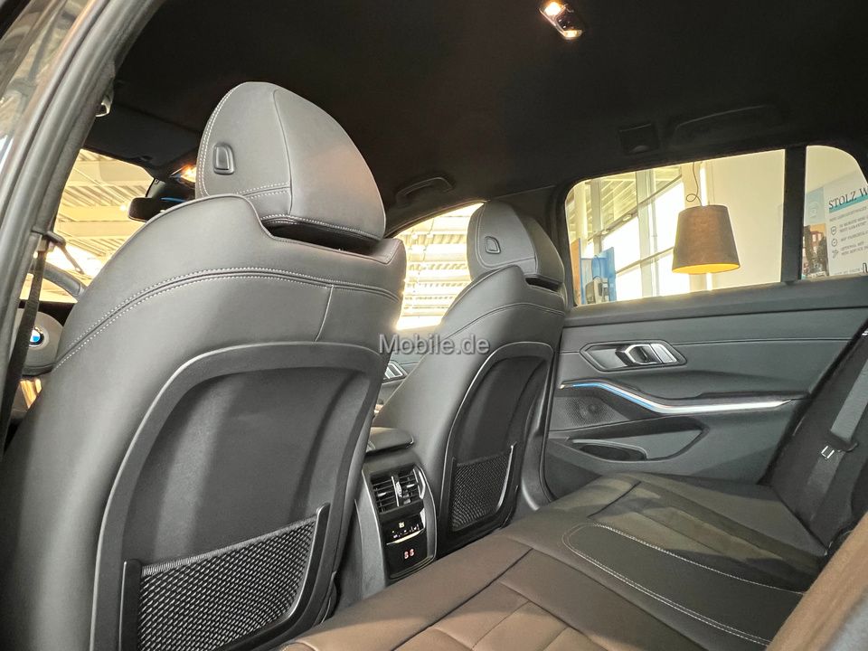 BMW 320i Touring M Sport - Samsaru's Car Outlet