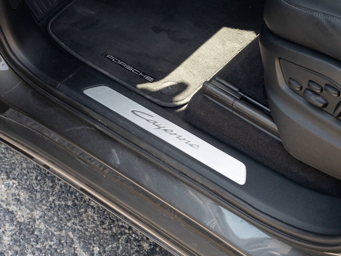 Porsche Cayenne AHK HD-Matrix BOSE PDCC 21-Zoll