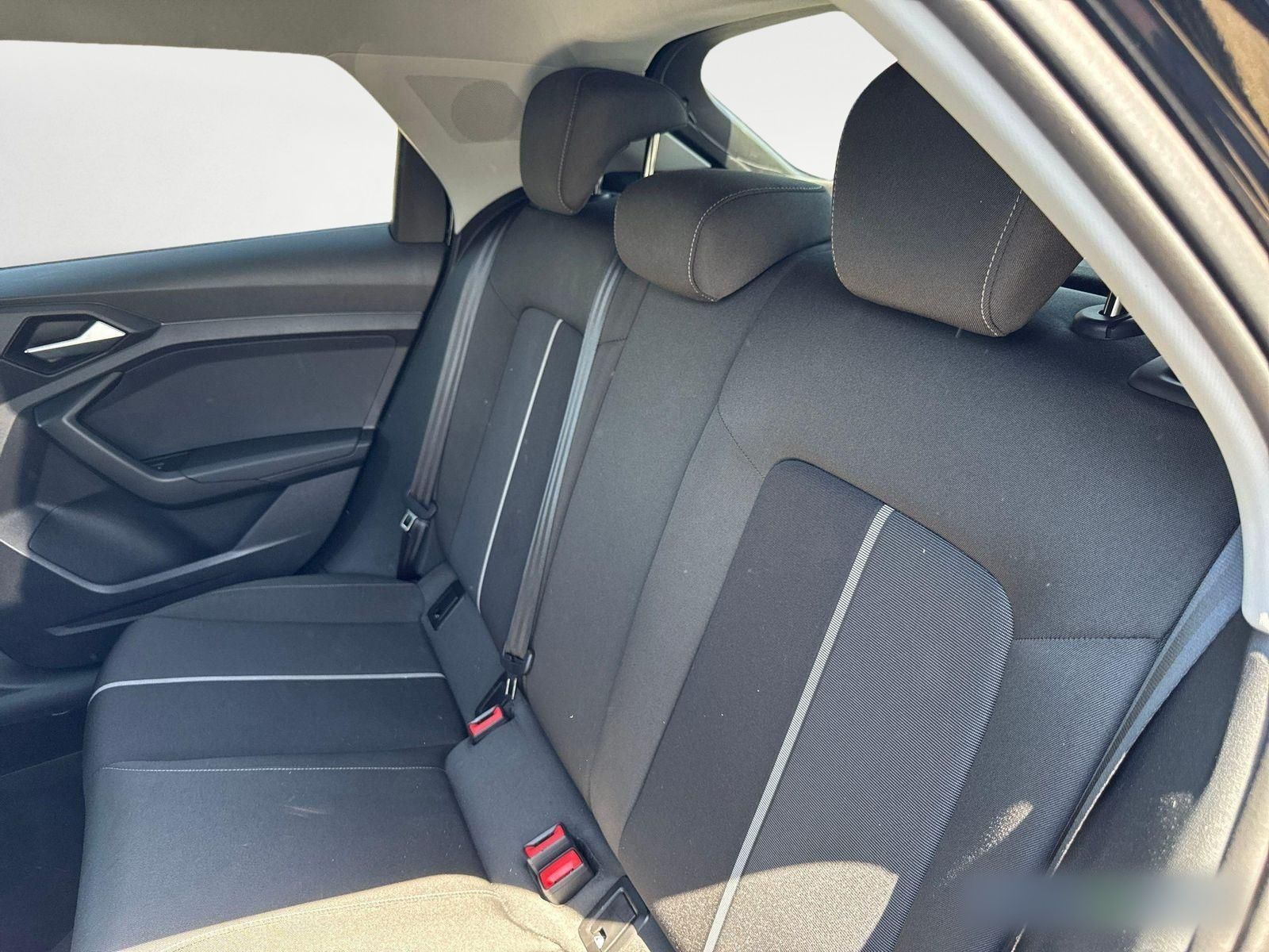 Audi A1 allstreet 30 TFSI S tronic - Samsaru's Car Outlet