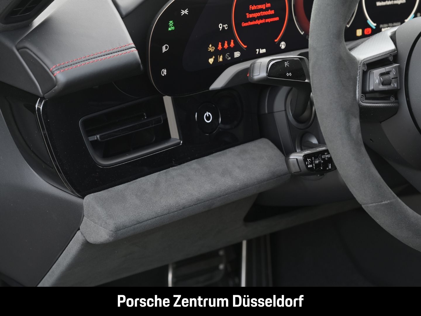 Porsche Taycan GTS Active-Ride InnoDrive HUD Soft-Close