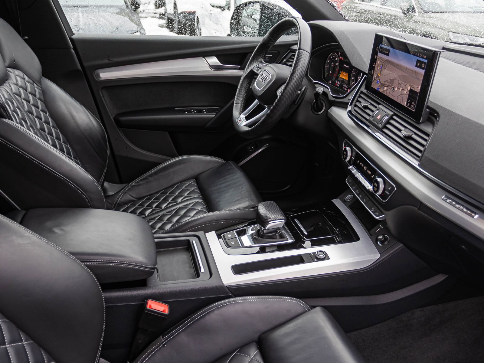 Audi Q5 S line 55TFSI e qu Navi LED Luftfederung AHK