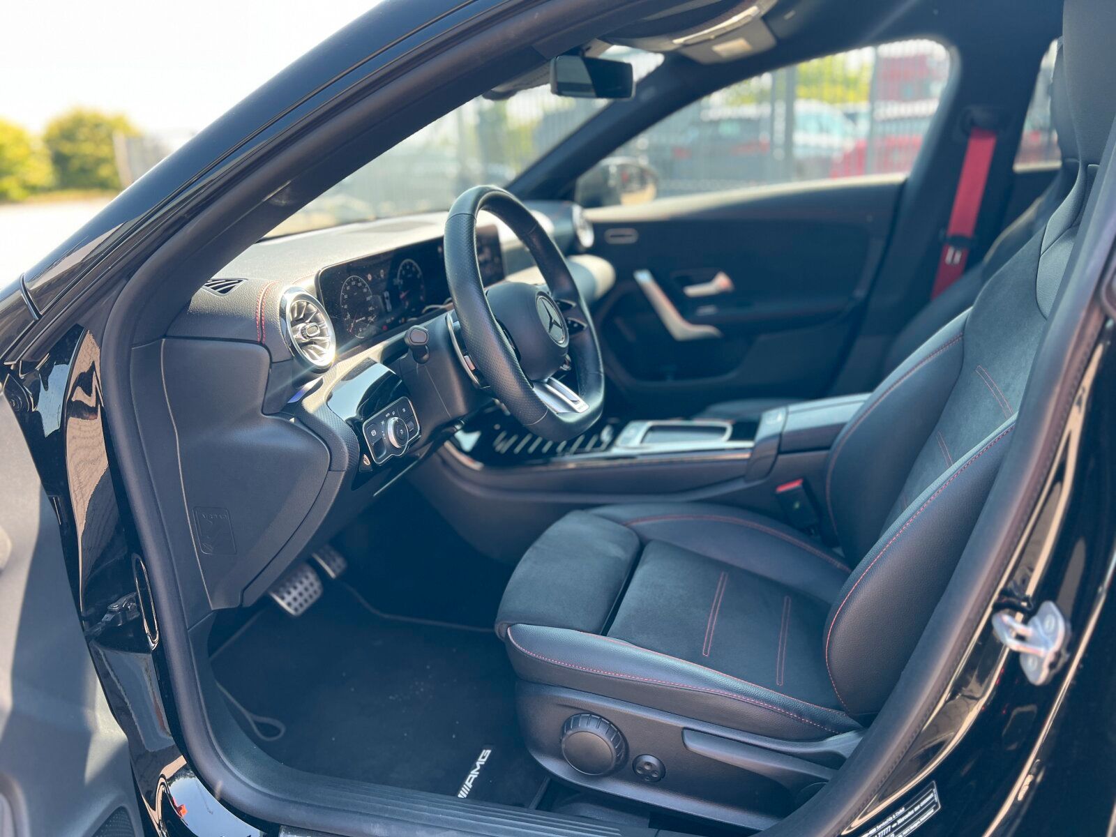 Mercedes-Benz Mercedes-AMG CLA 35 4M SB - Samsaru's Car Outlet