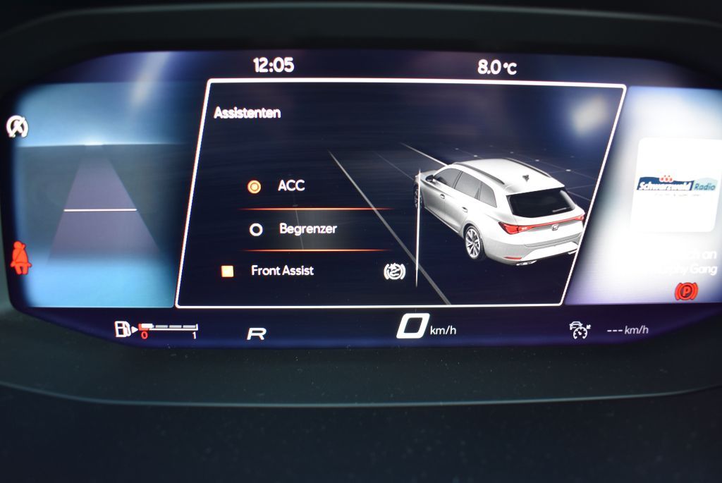 Seat Leon Sportstourer 2.0 TDI Style DSG-Autom. m. Ti