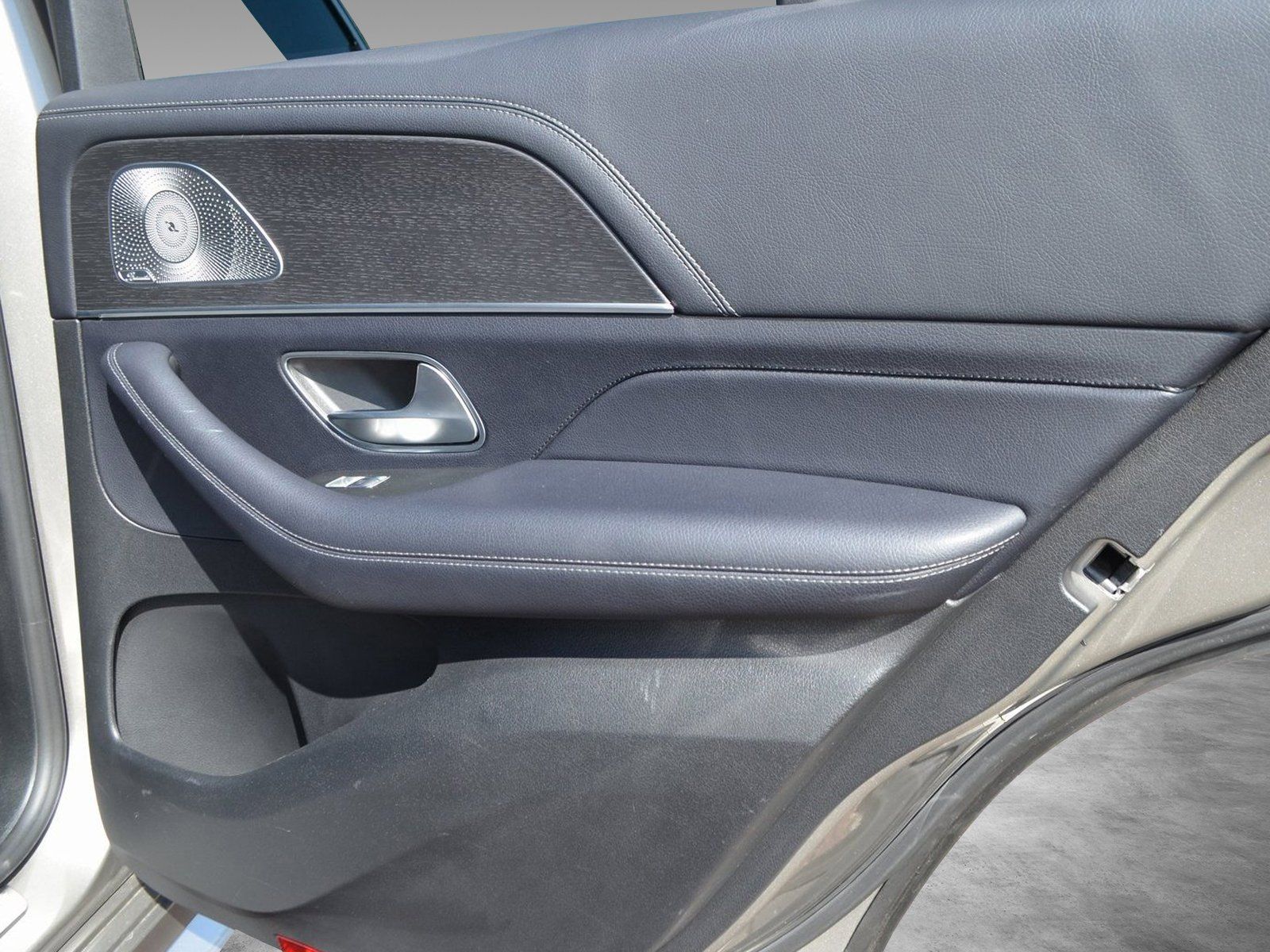 Mercedes-Benz d 4M AMG MULTIBEAM 360° AHK PANO BURMESTER AIRMA