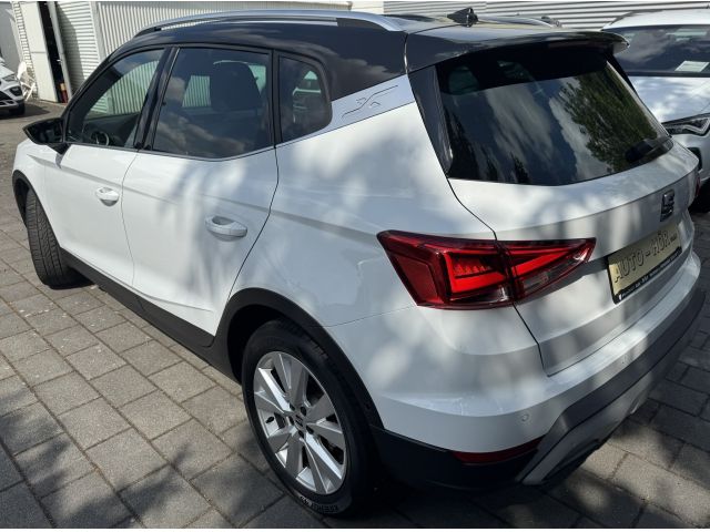 Seat Arona 1.0 TSI DSG Xperience /AHK/SHZ/NAV