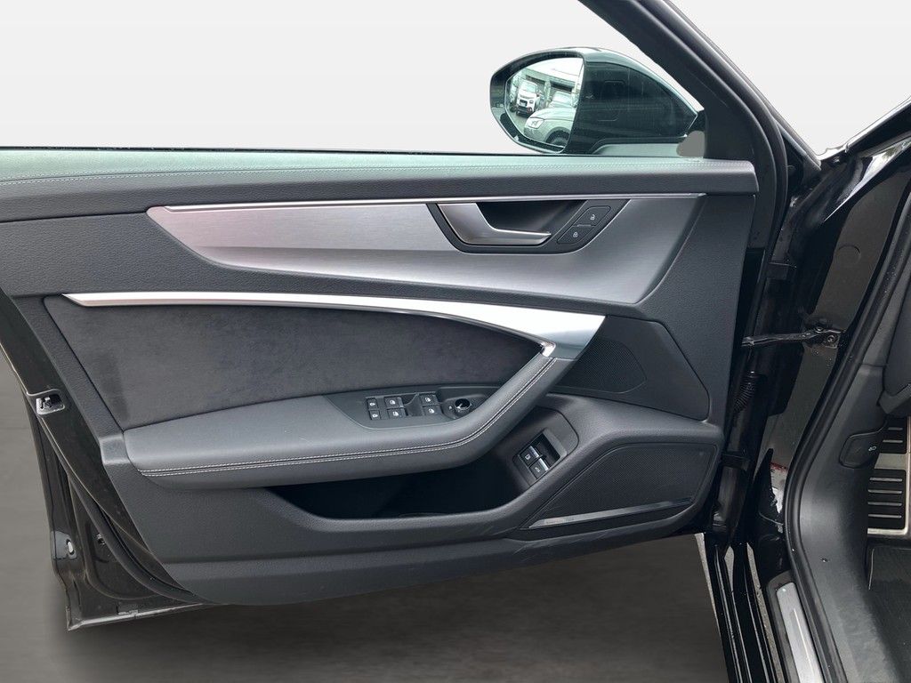Audi A6 Avant 55 TFSI e quattro S tronic Sport - Samsaru's Car Outlet