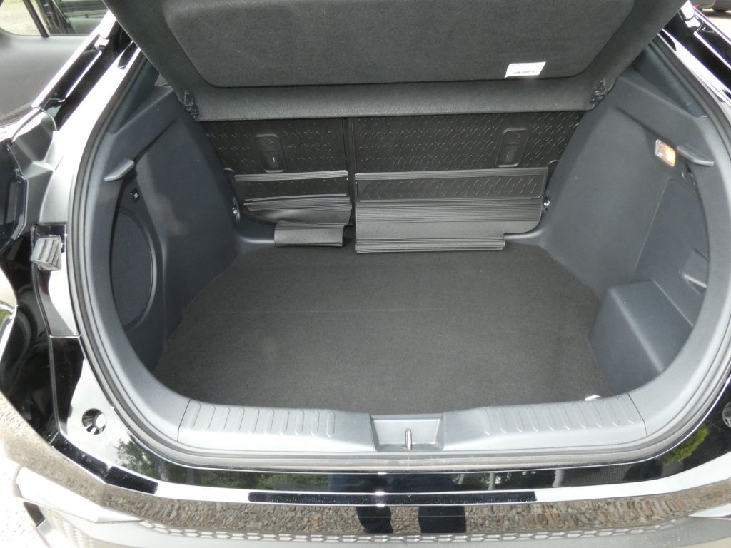 Toyota C-HR 2.0 AWD GR SPORT Pr.*AHK+LED+Navi+SHZ+PDC