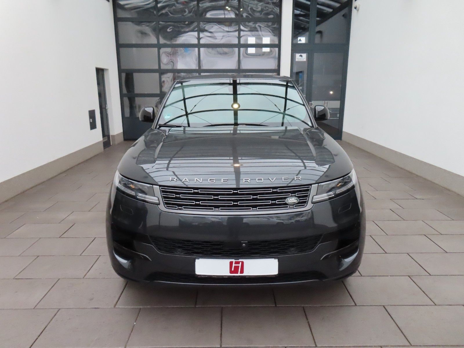 Range Rover Sport 3.0 D300 MHEV AWD SE - Samsaru's Car Outlet