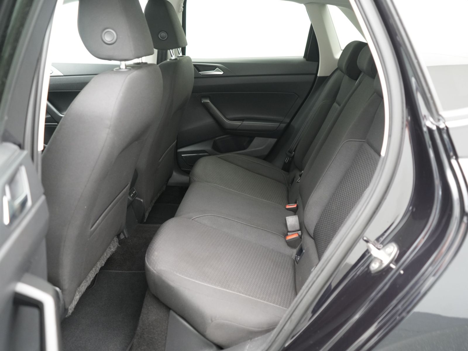 Volkswagen Polo Comfortline DSG - Samsaru's Car Outlet