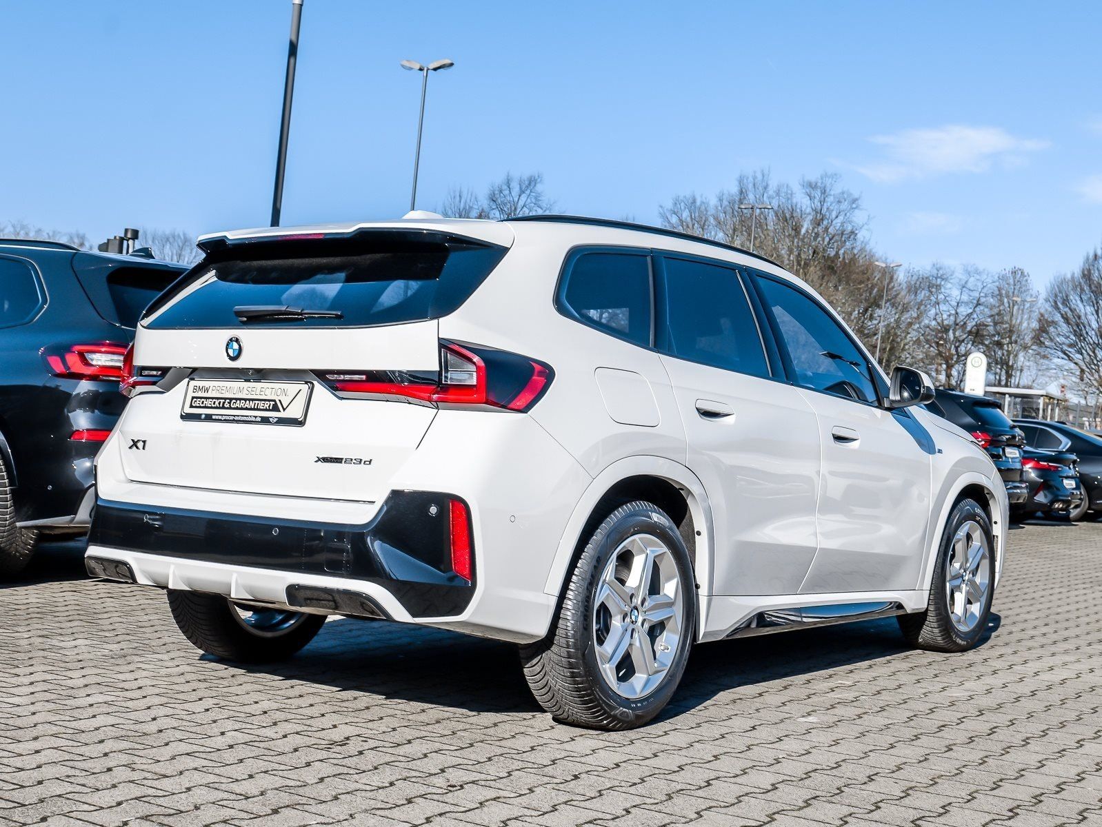 BMW X1 xDrive23d M Sport AHK Pano Memory DA+ H/K RFK