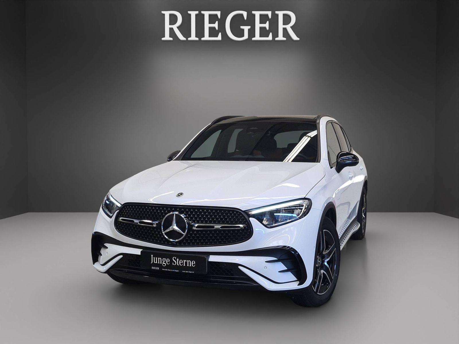 Mercedes-Benz GLC 220 d 4M AMG*Pano*NIGHT*MEMORY*AHK*Burmester